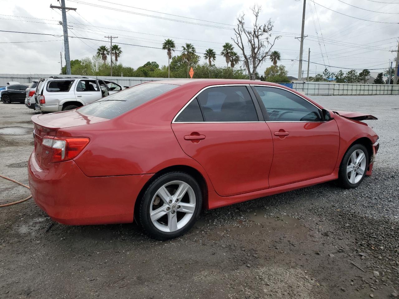 2014 TOYOTA CAMRY L - Image 3