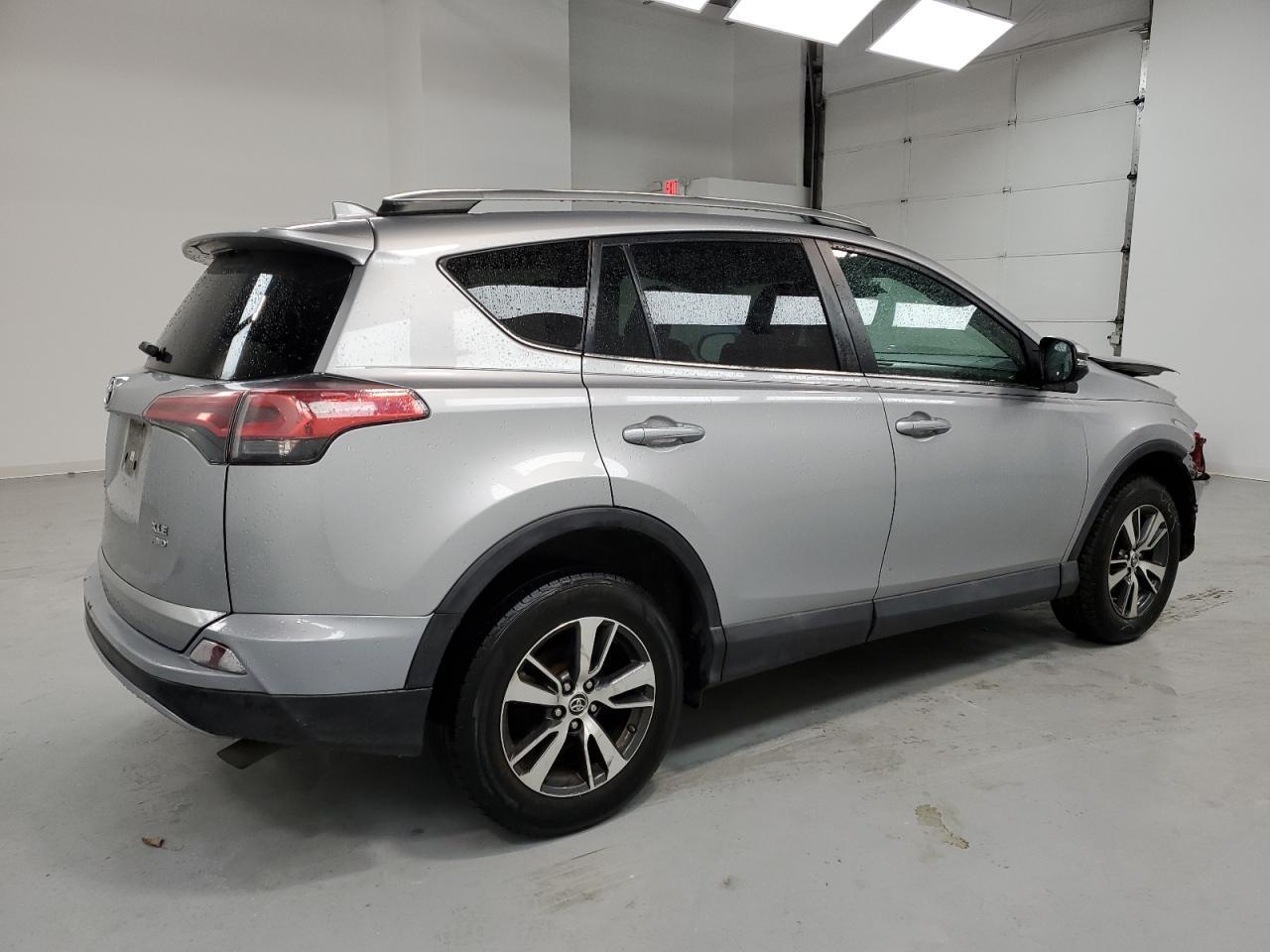 2018 TOYOTA RAV4 ADVEN - Фото 3