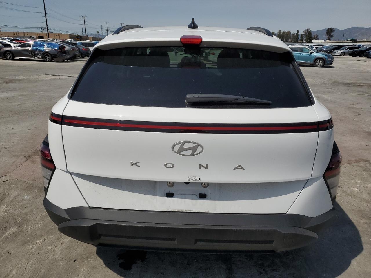 2024 HYUNDAI KONA SEL - Фото 6