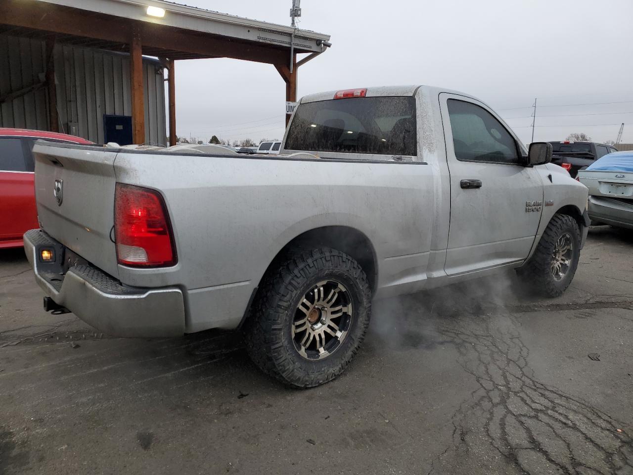 2014 RAM 1500 ST - Фото 3