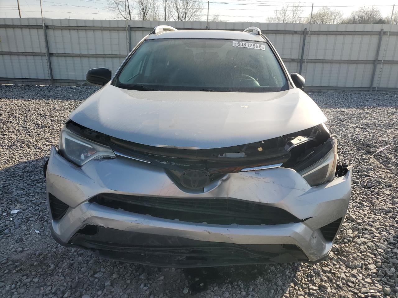 2016 TOYOTA RAV4 LE - Фото 5