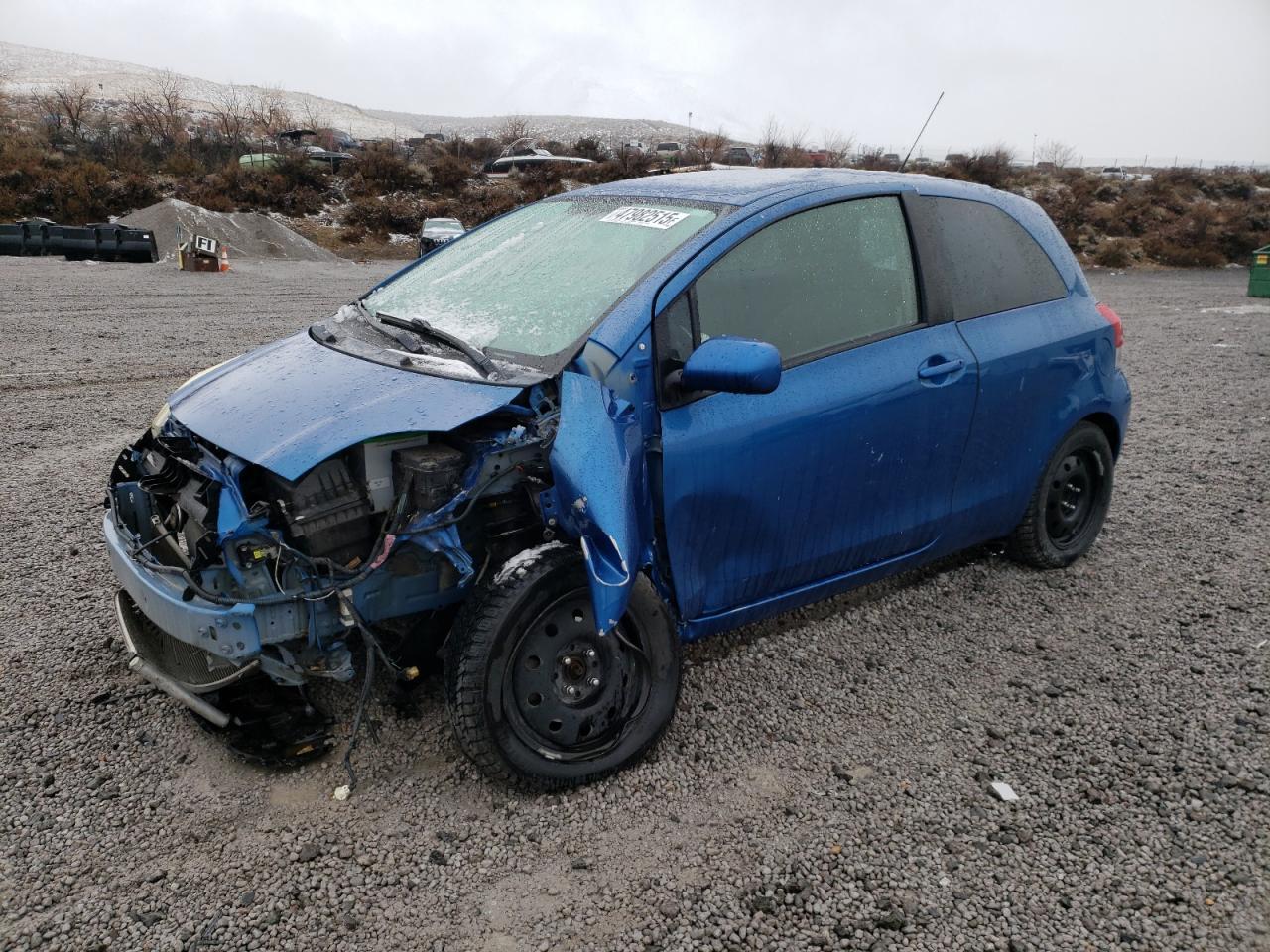 2011 TOYOTA YARIS