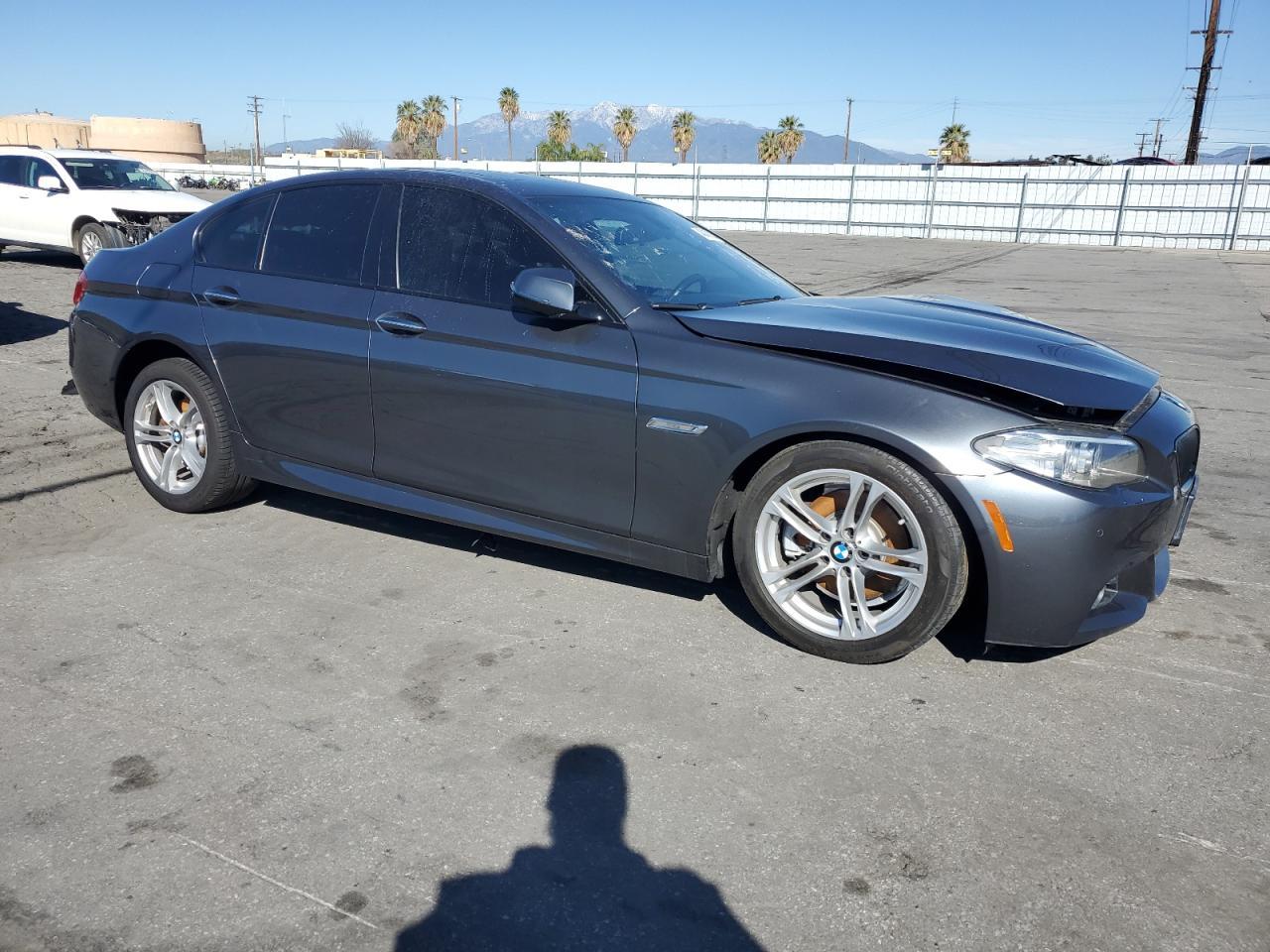 2016 BMW 528 I - Фото 4