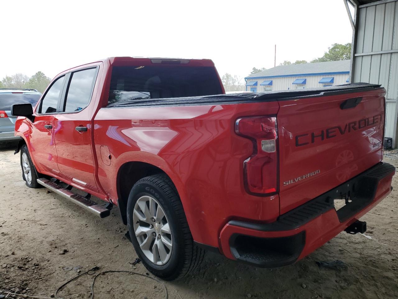 2020 CHEVROLET SILVERADO - Image 2