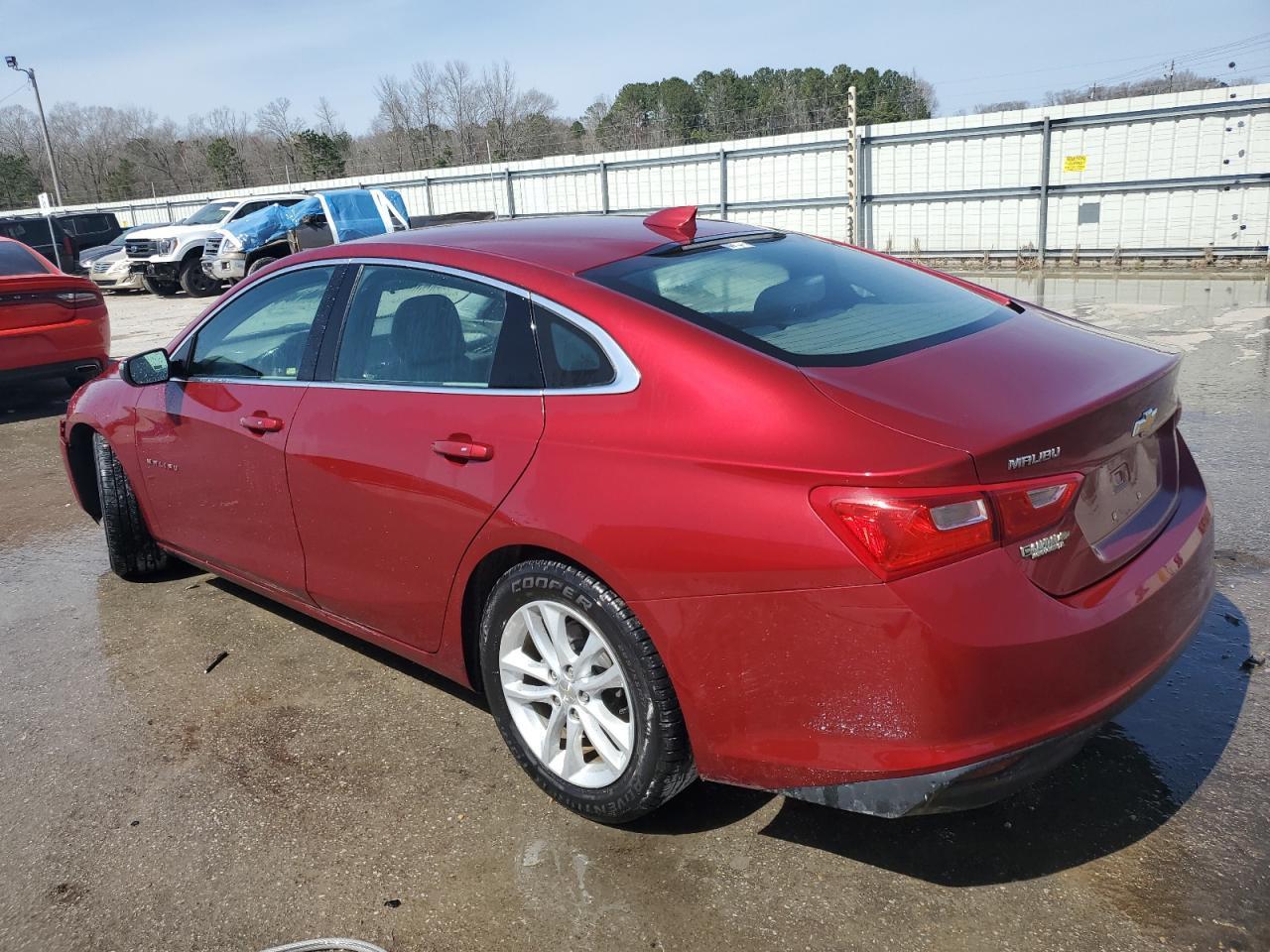 2017 CHEVROLET MALIBU LT - Image 2