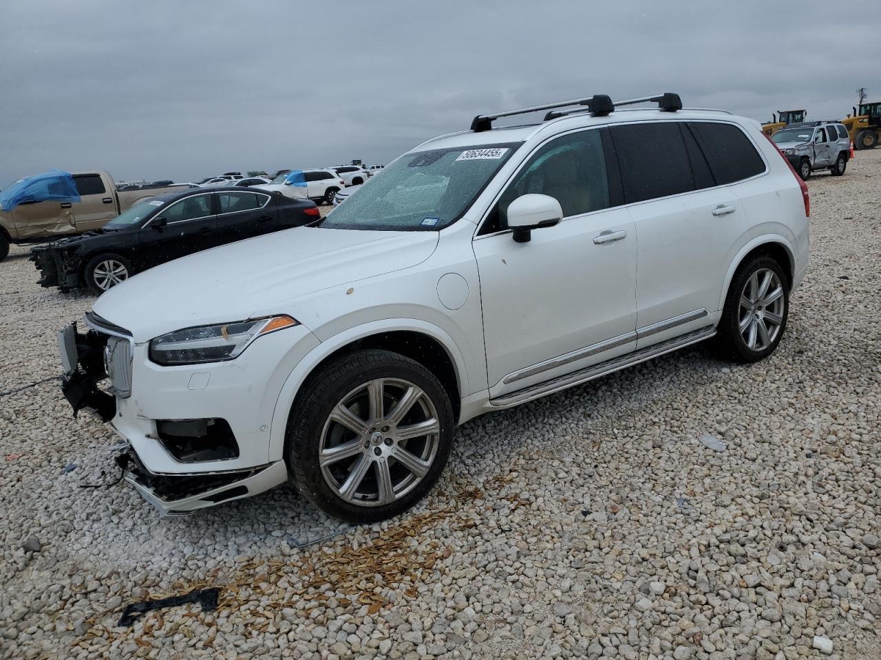 2016 VOLVO XC90 T8