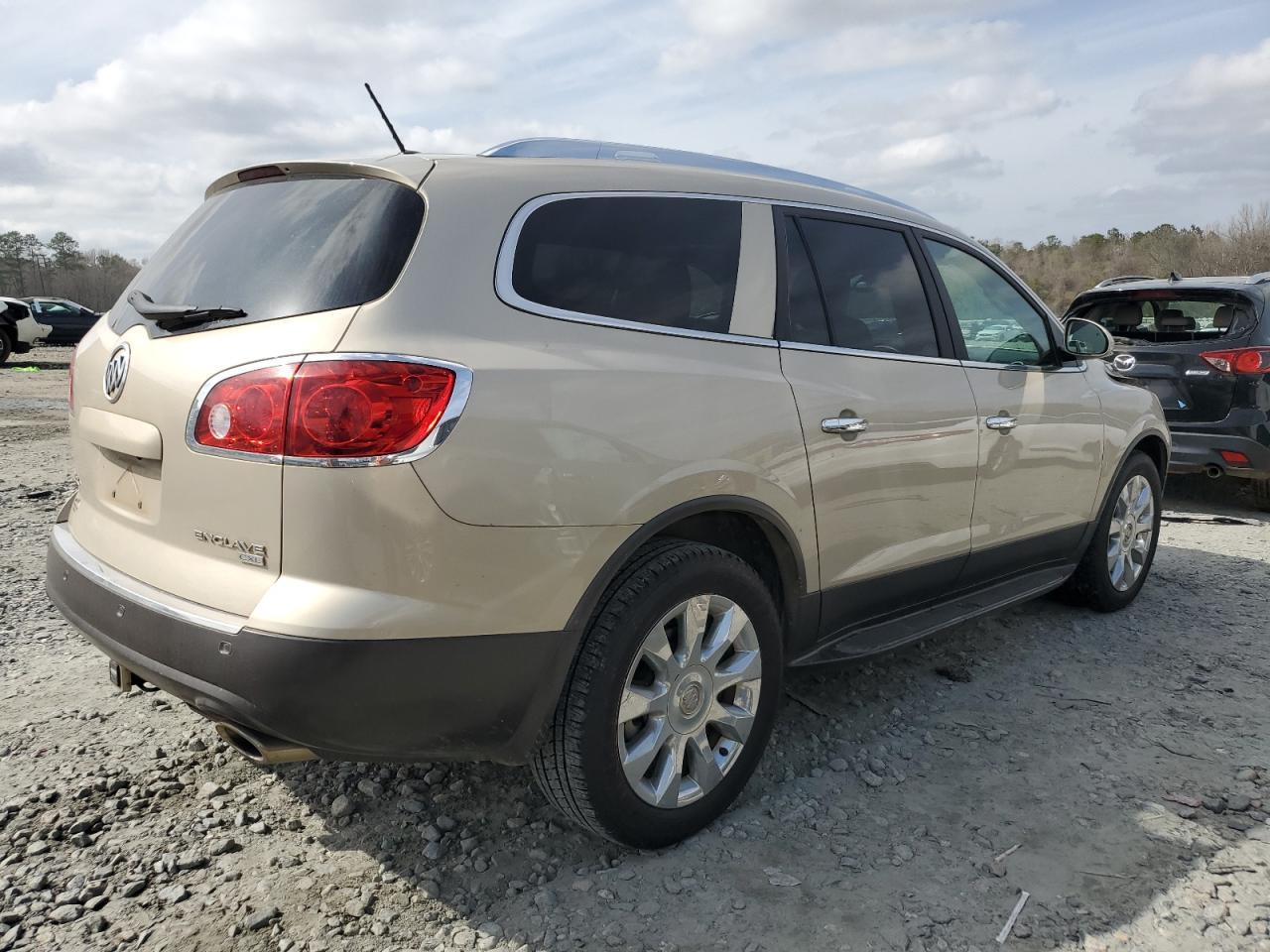 2011 BUICK ENCLAVE CX - Image 3
