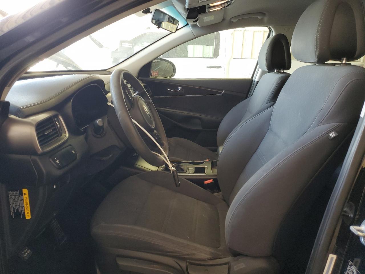 2016 KIA SORENTO LX - Image 7