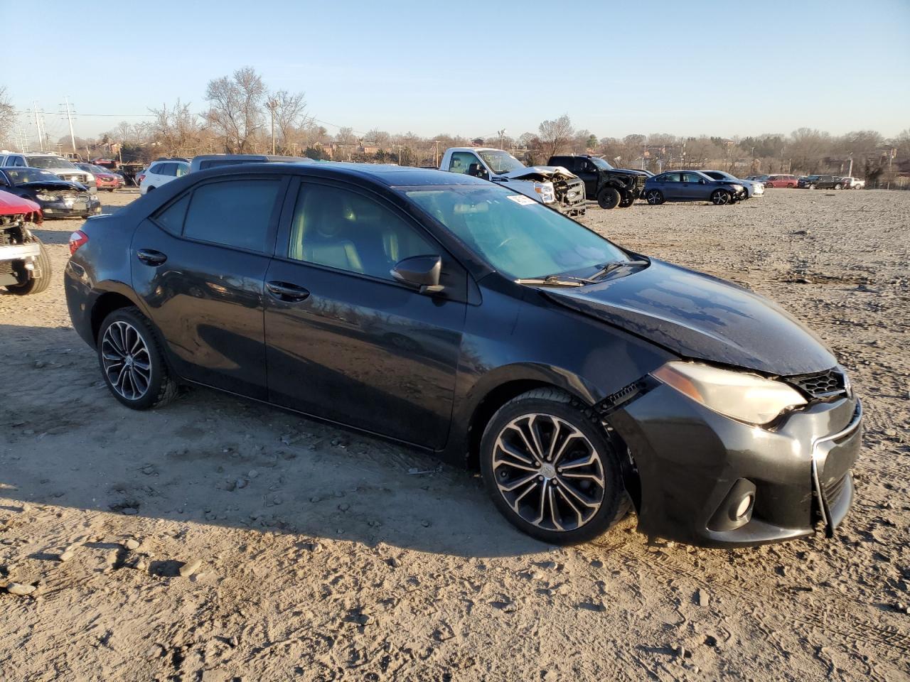 2014 TOYOTA COROLLA L - Image 4