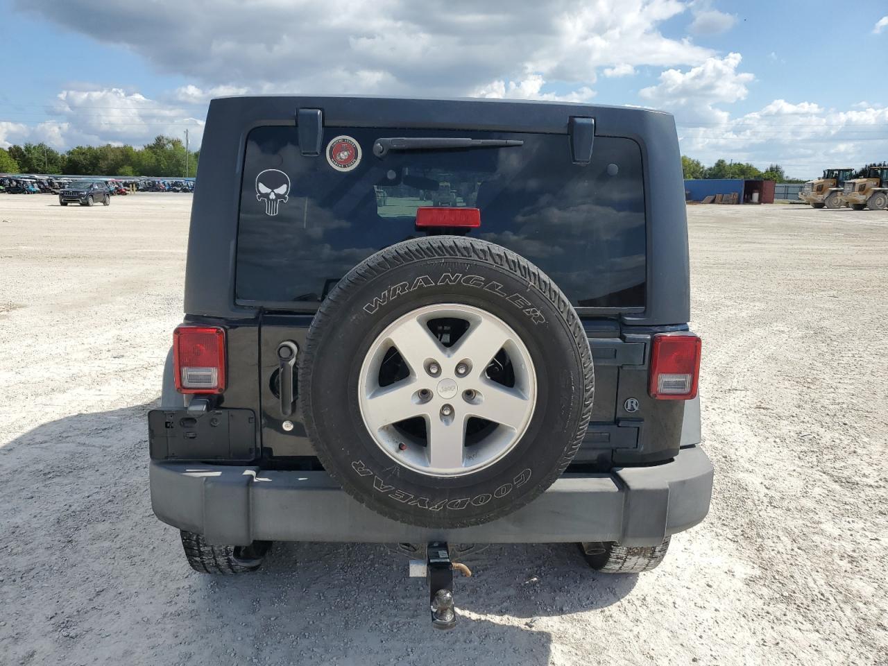 2015 JEEP WRANGLER U - Фото 6