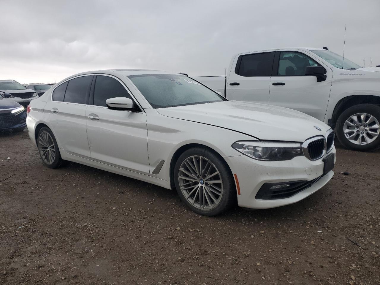 2018 BMW 530 I - Image 4