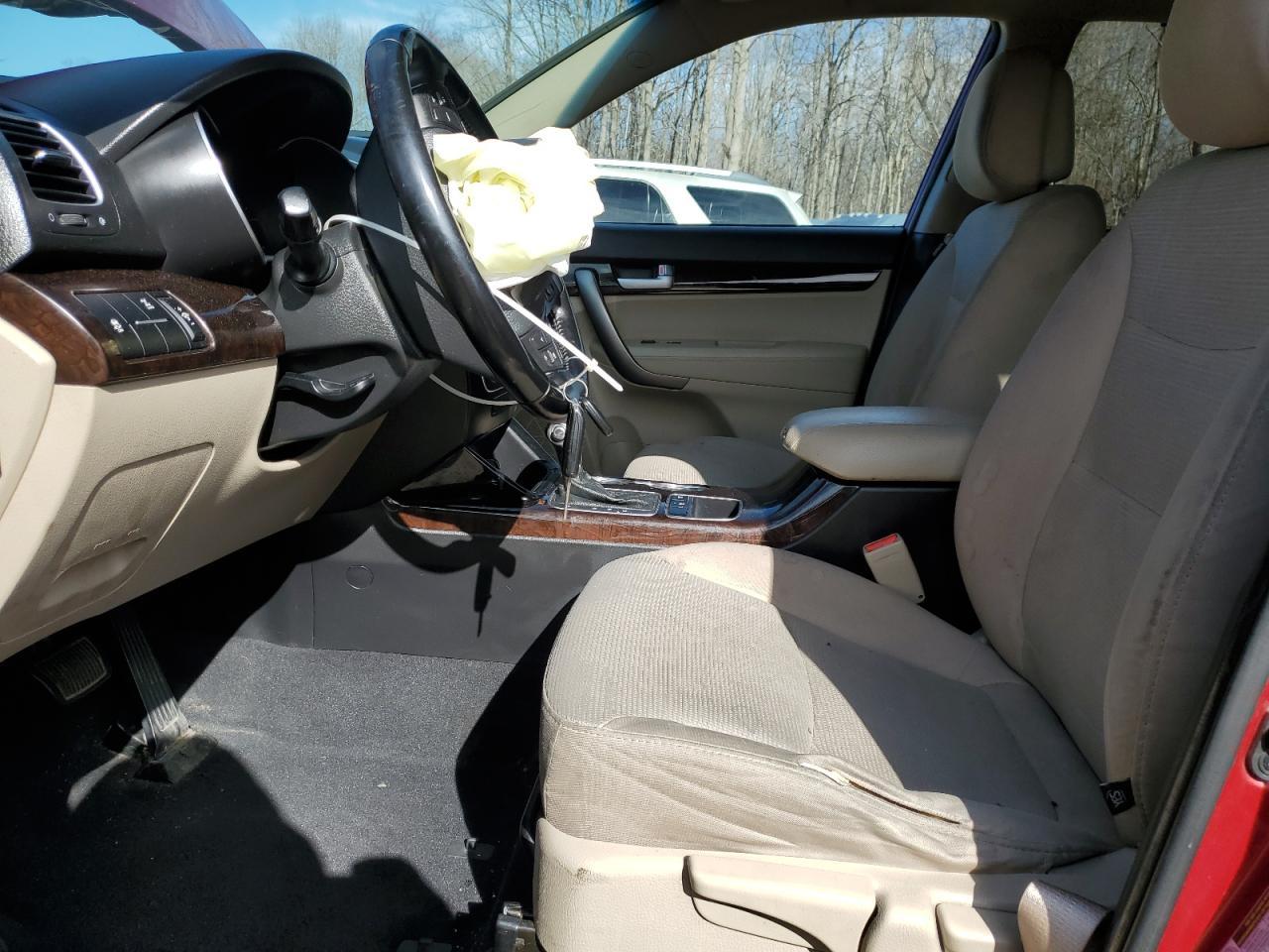 2015 KIA SORENTO LX - Image 7