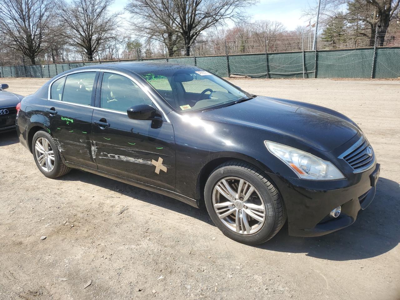 2012 INFINITI G37 - Image 4