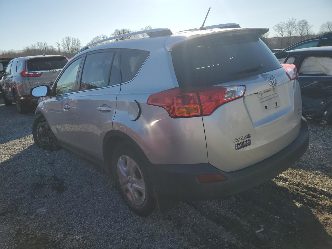 2014 TOYOTA RAV4 LE - Image 2