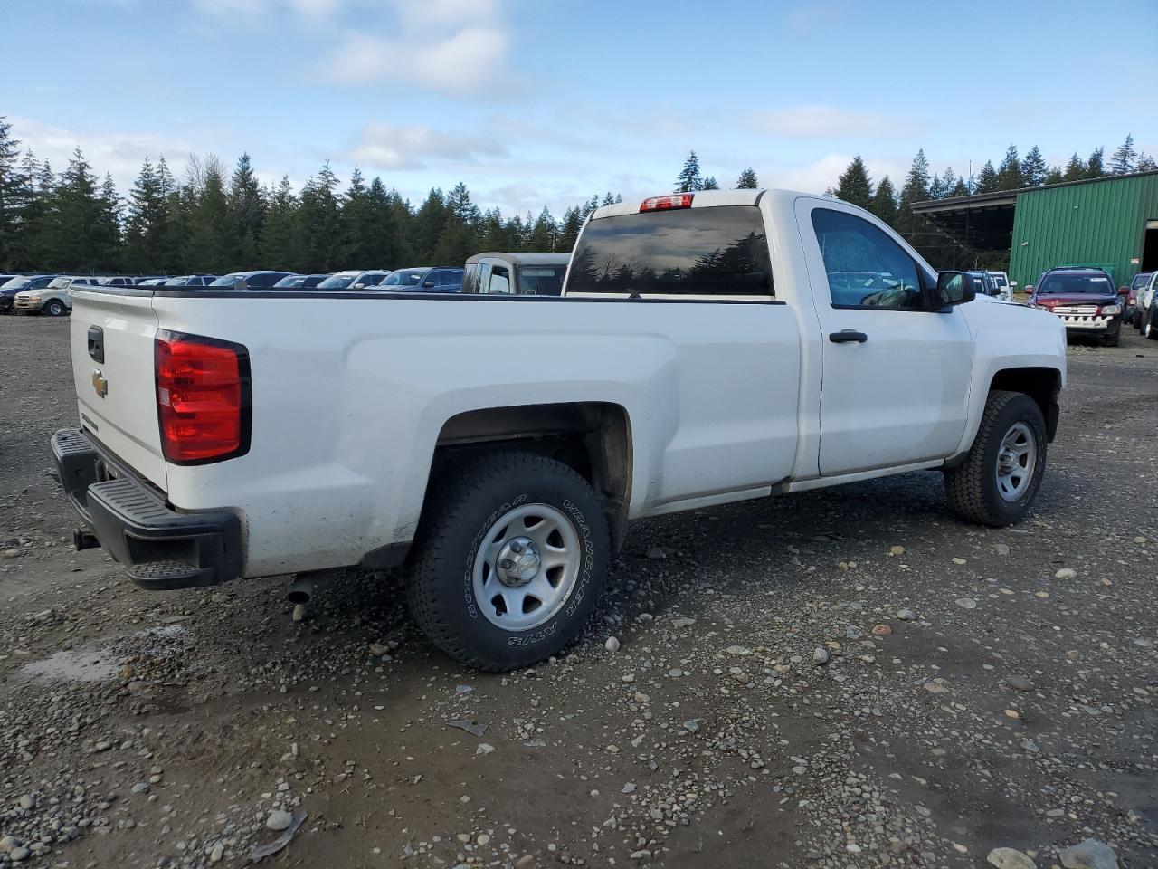 2017 CHEVROLET SILVERADO - Фото 3
