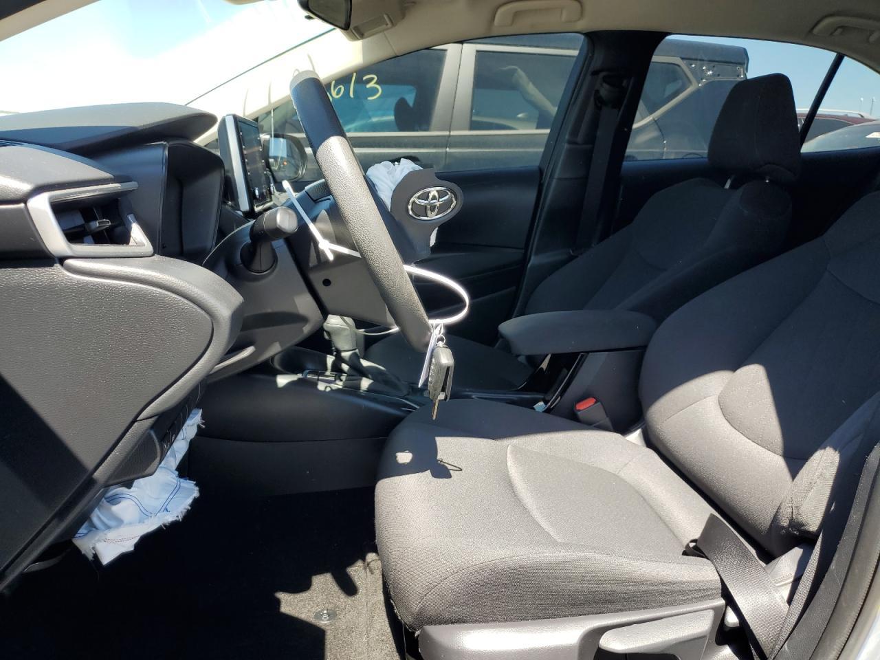 2020 TOYOTA COROLLA LE - Фото 7