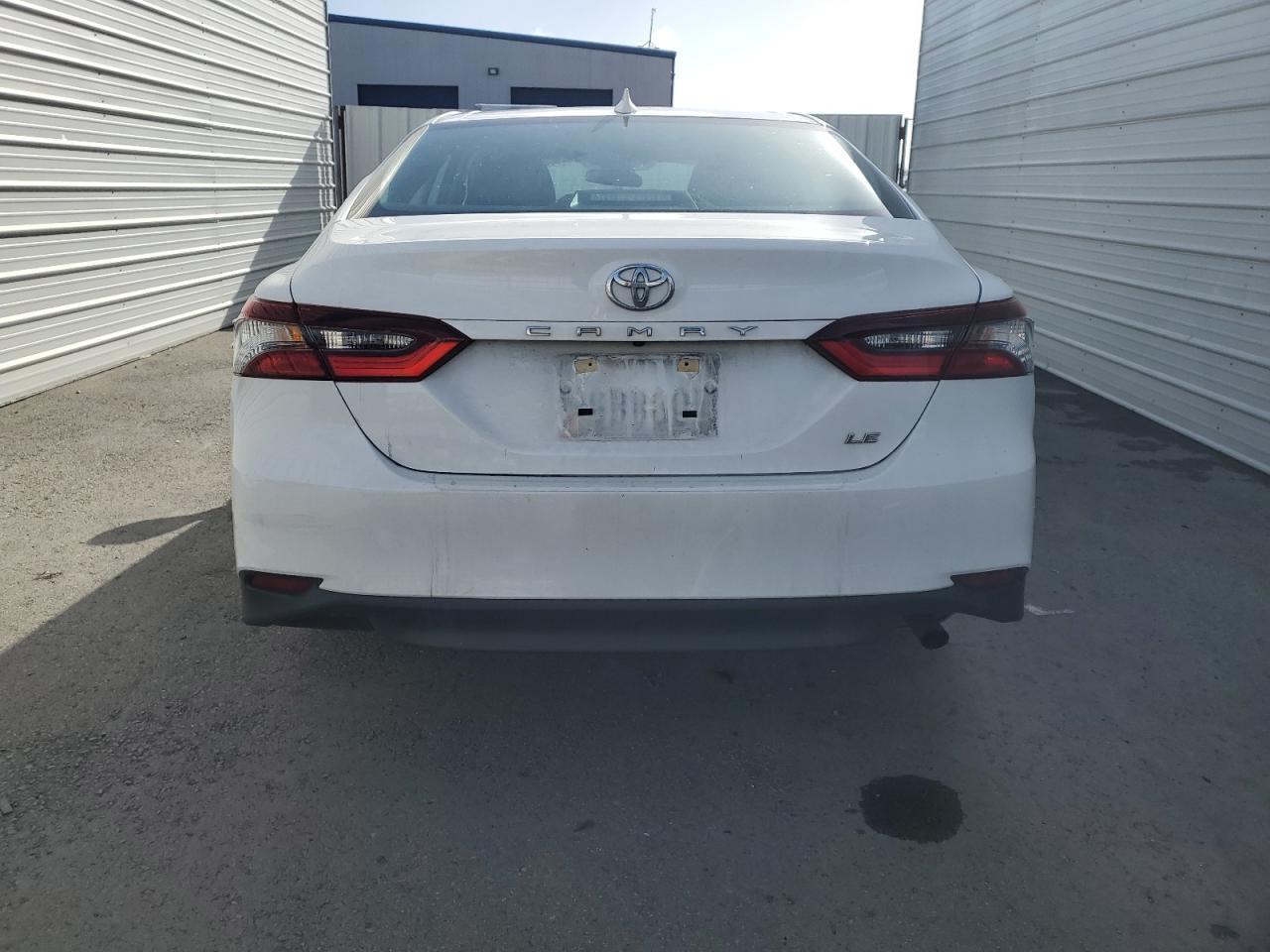 2023 TOYOTA CAMRY LE - Image 6