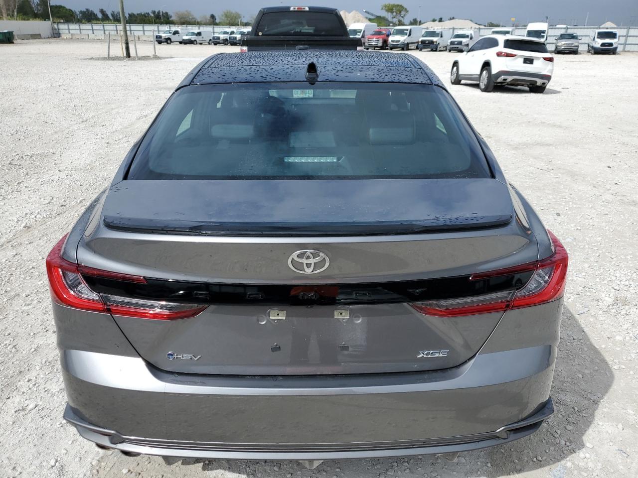 2025 TOYOTA CAMRY XSE - Фото 6