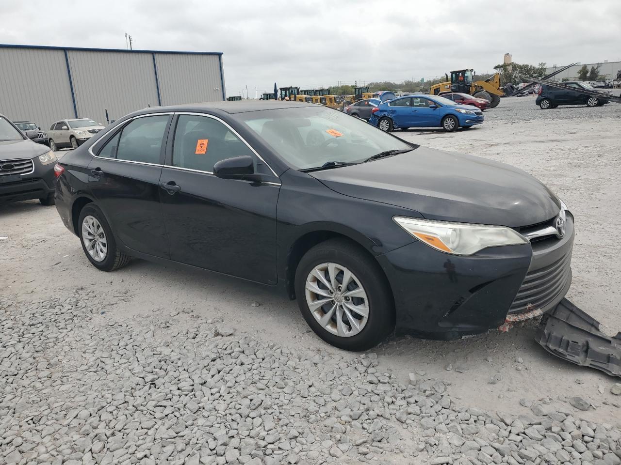2017 TOYOTA CAMRY LE - Image 4