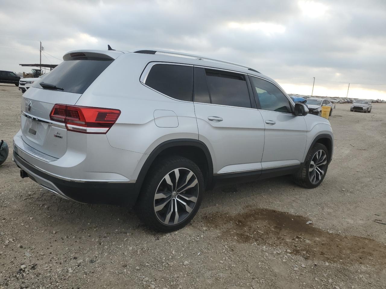 2019 VOLKSWAGEN ATLAS SEL - Фото 3