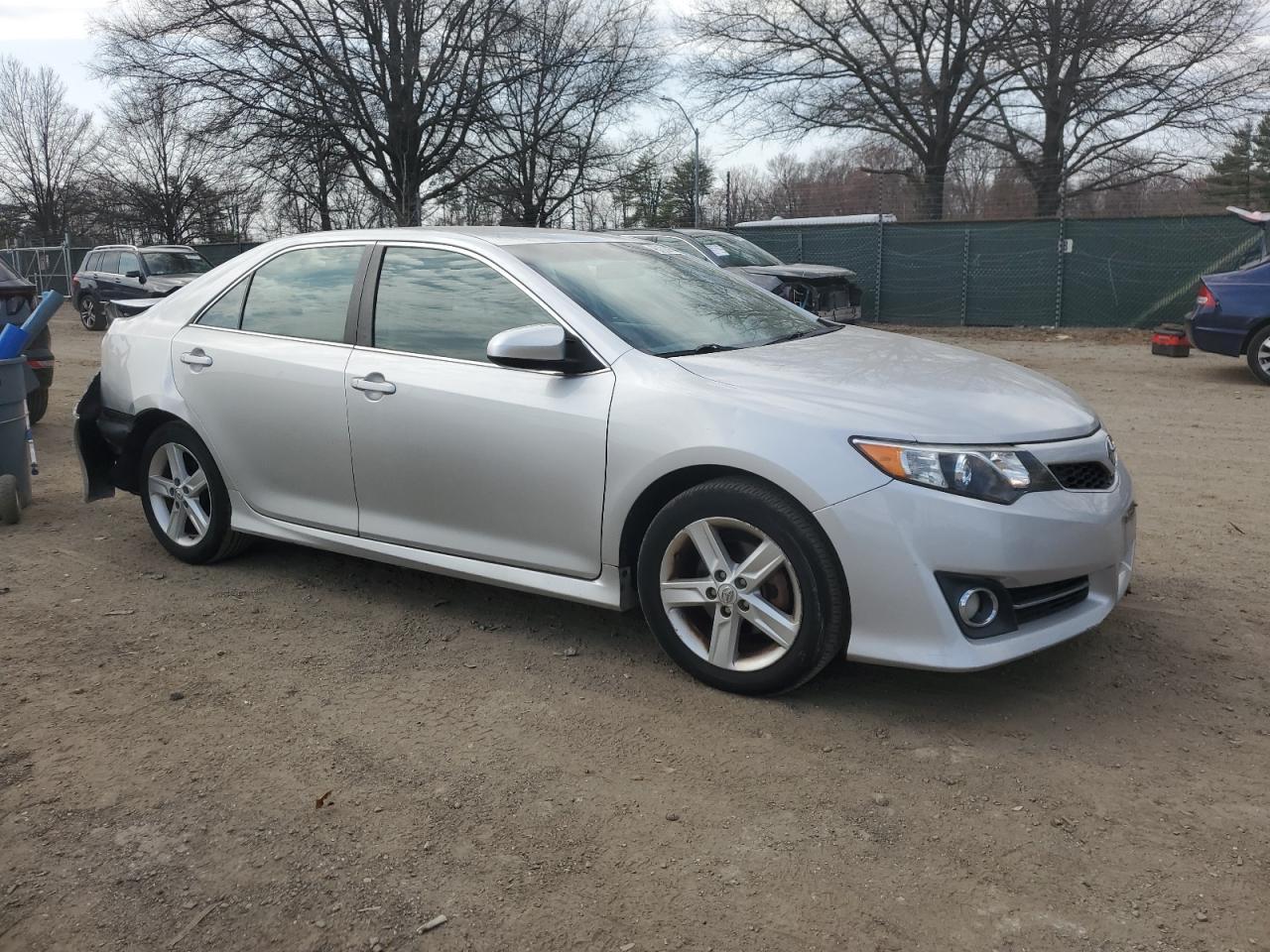 2012 TOYOTA CAMRY BASE - Фото 4