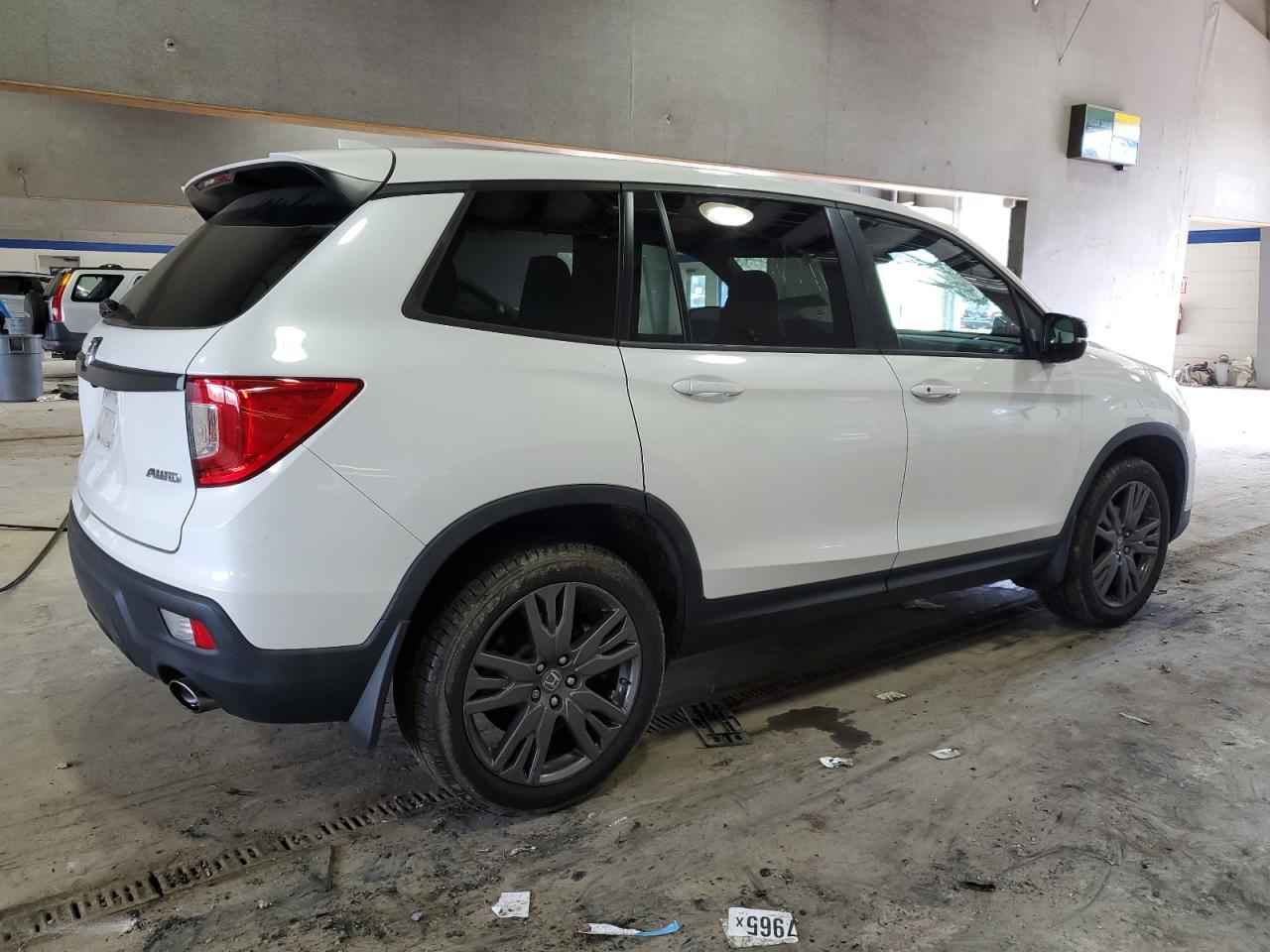 2021 HONDA PASSPORT E - Image 3