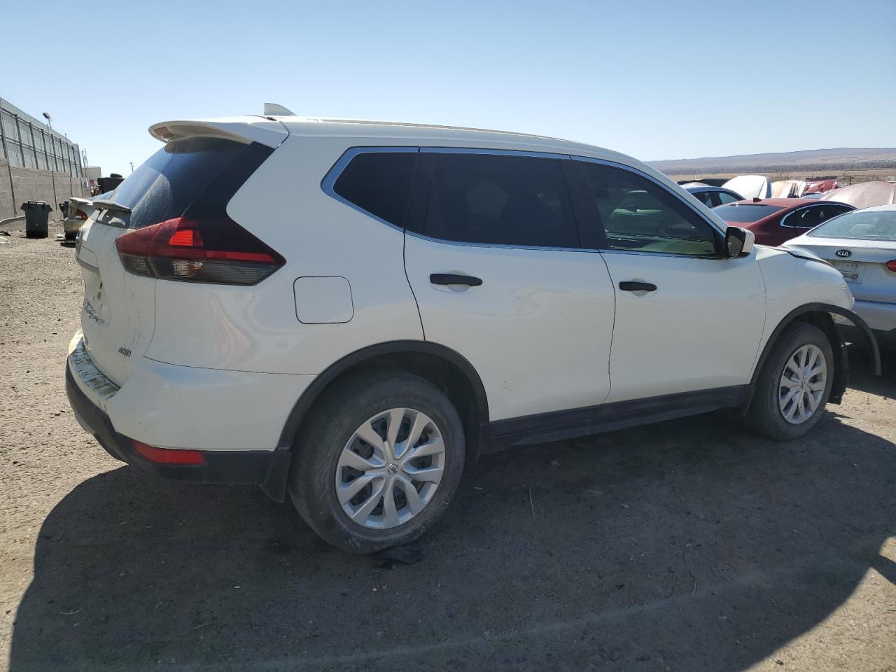 2018 NISSAN ROGUE S - Image 3