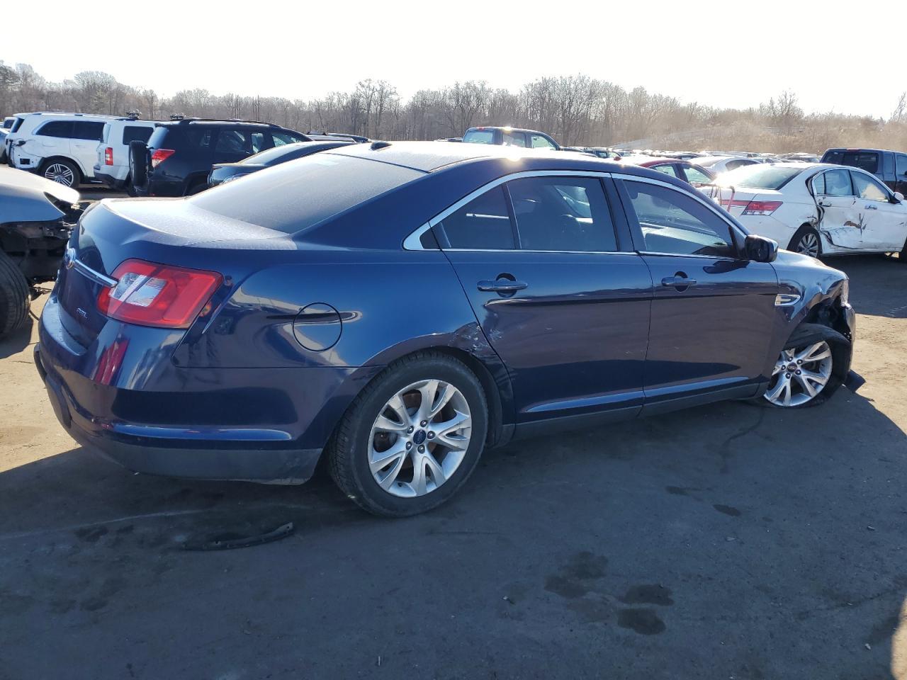 2012 FORD TAURUS SEL - Image 3