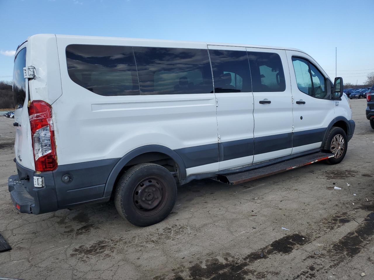 2015 FORD TRANSIT T- - Фото 3