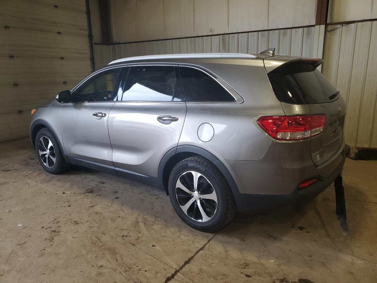 2016 KIA SORENTO EX - Image 2