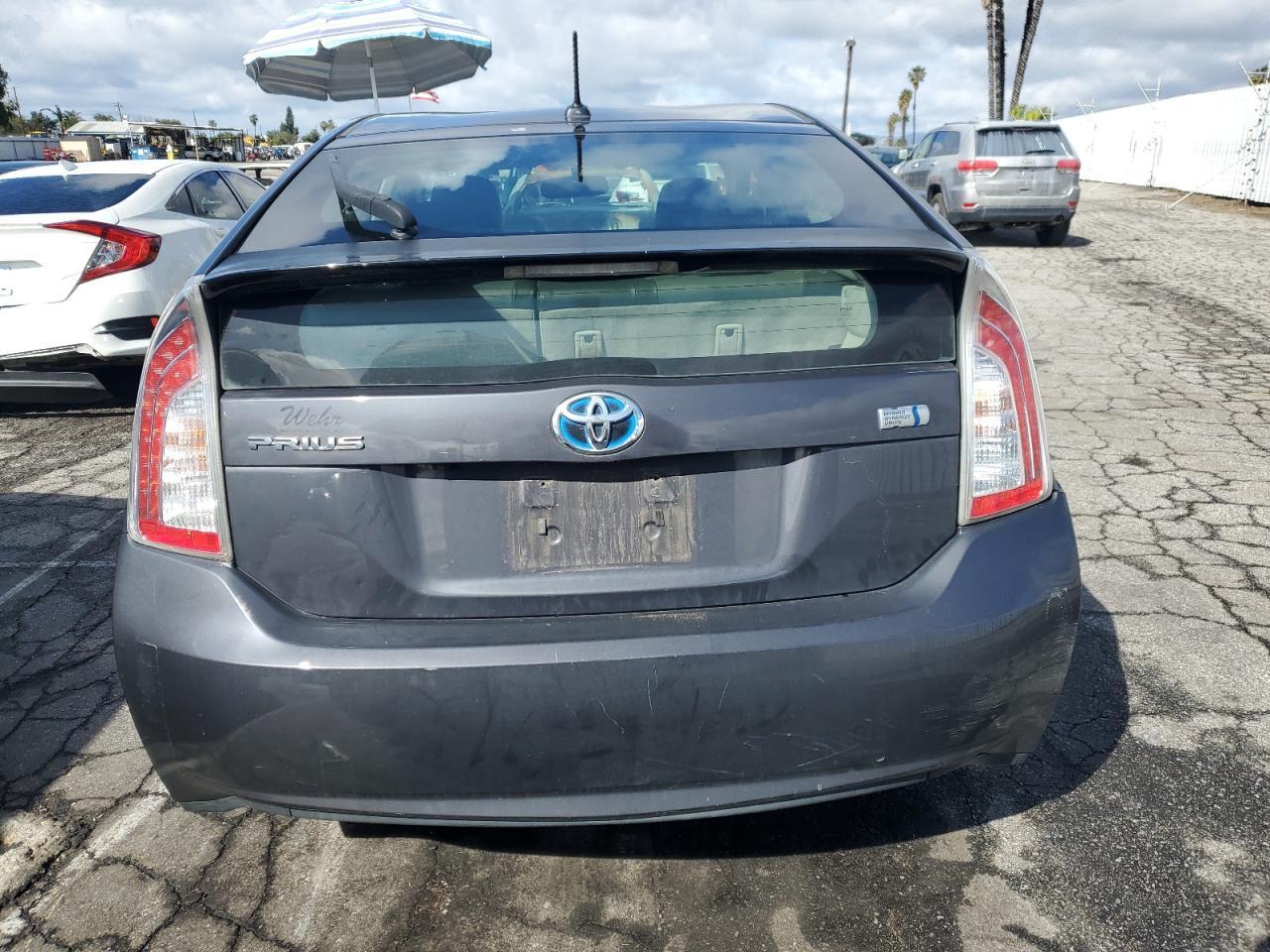 2013 TOYOTA PRIUS - Фото 6
