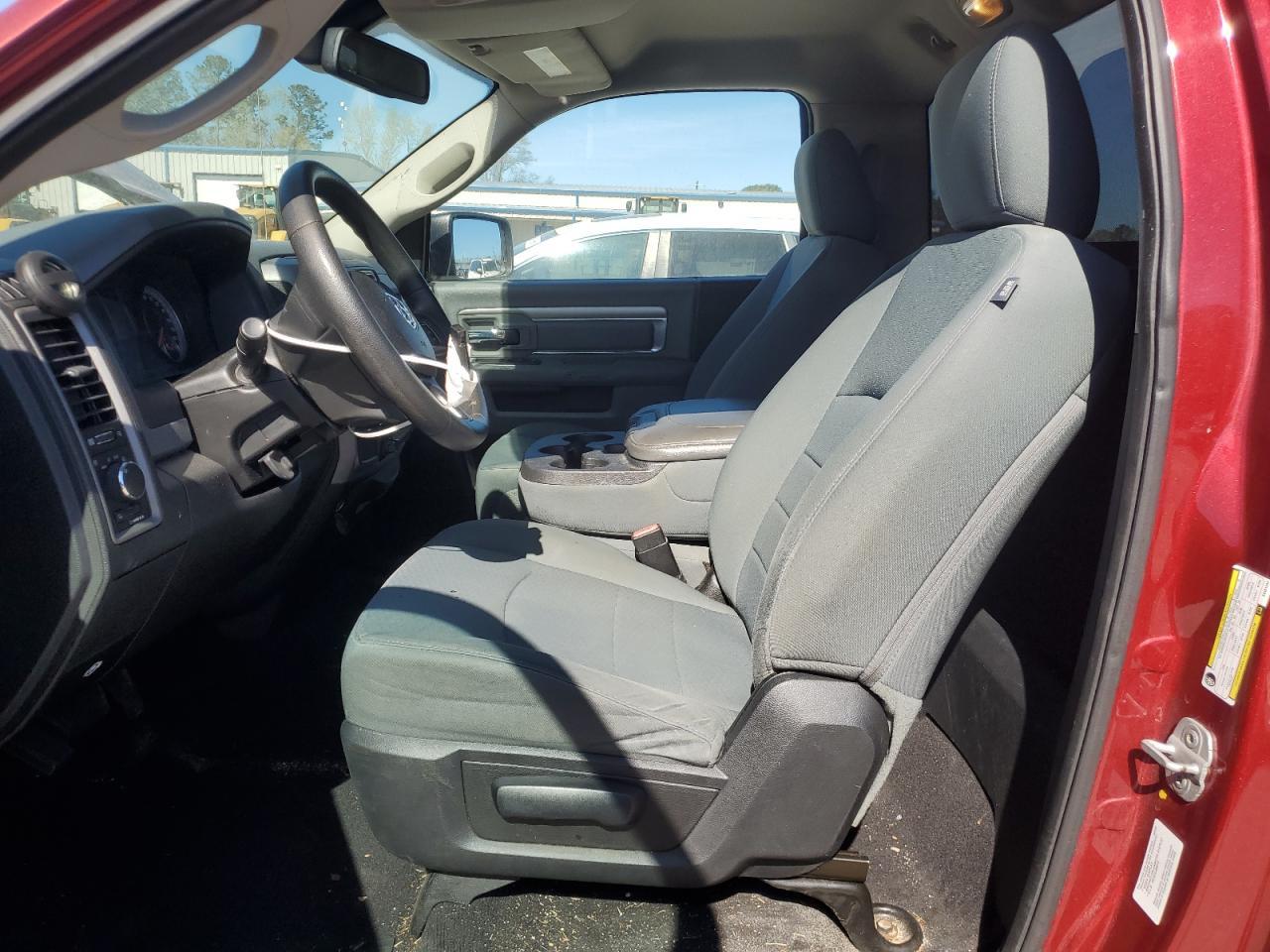 2014 RAM 1500 ST - Фото 7