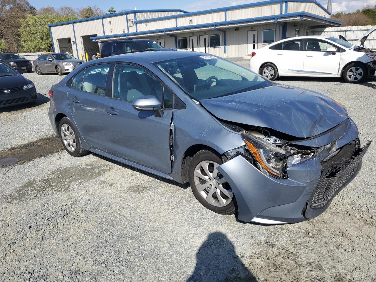 2020 TOYOTA COROLLA LE - Фото 4
