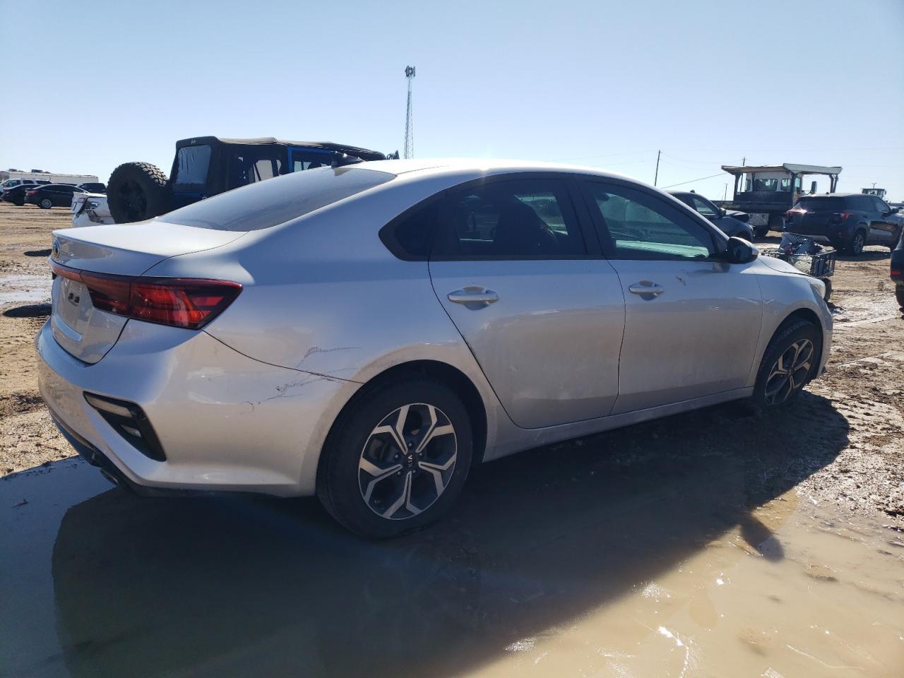 2020 KIA FORTE FE - Image 3