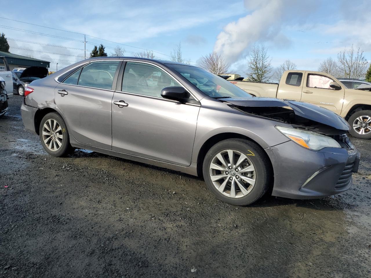 2015 TOYOTA CAMRY LE - Фото 4