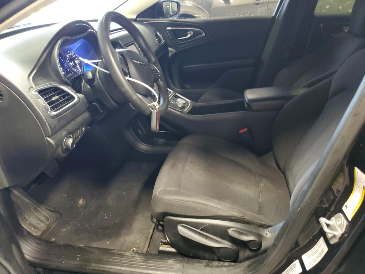 2015 CHRYSLER 200 LIMITE - Image 7