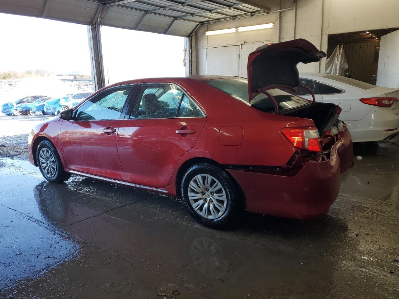 2014 TOYOTA CAMRY L - Image 2