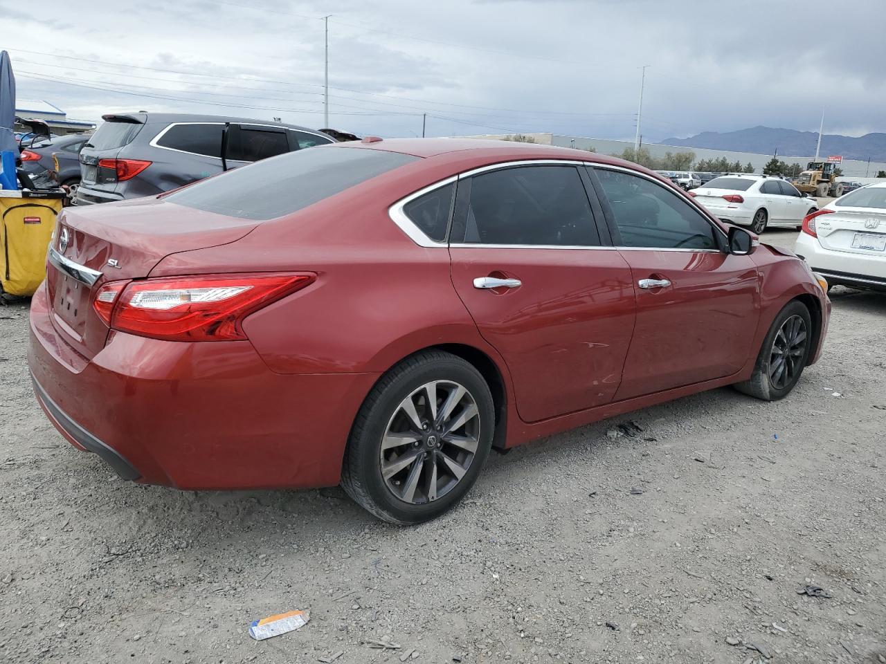 2017 NISSAN ALTIMA 2.5 - Фото 3