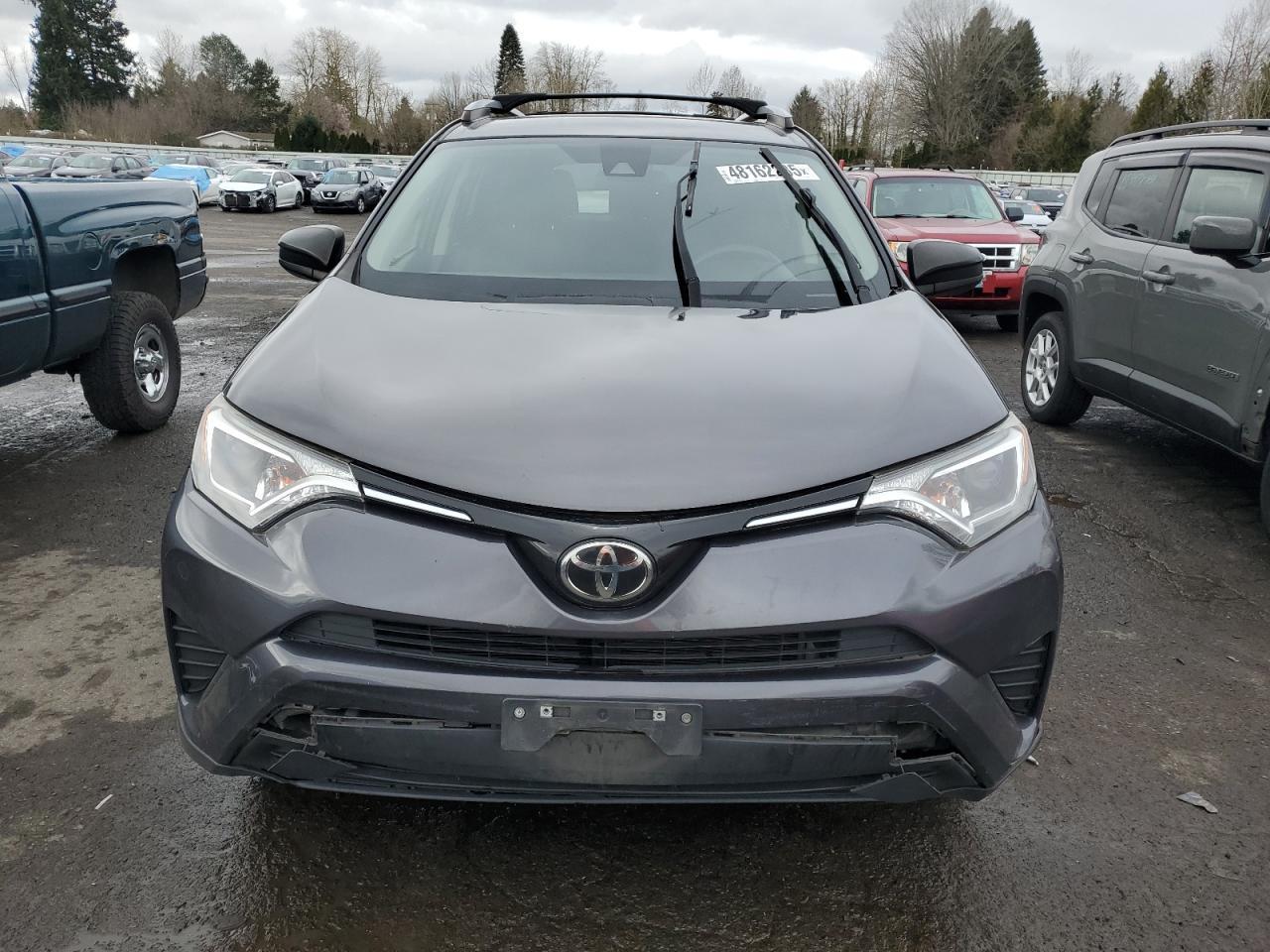 2017 TOYOTA RAV4 LE - Фото 5
