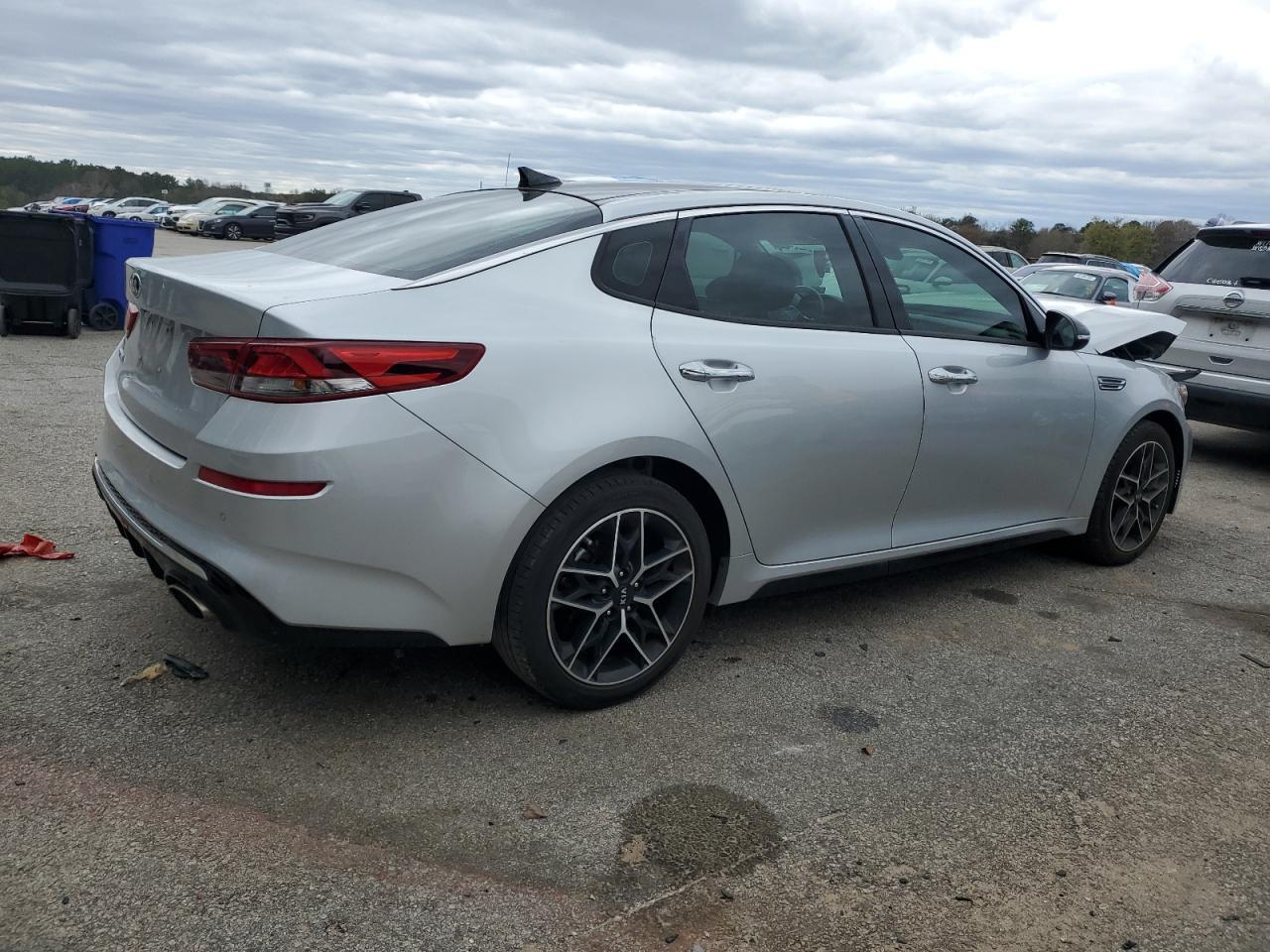 2020 KIA OPTIMA LX - Фото 3