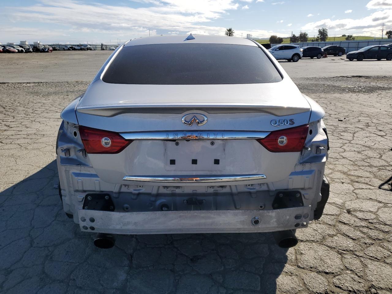 2015 INFINITI Q50 BASE - Фото 6