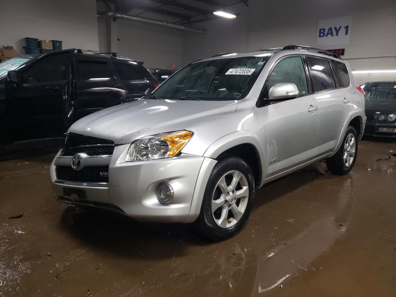 2011 TOYOTA RAV4 LIMIT