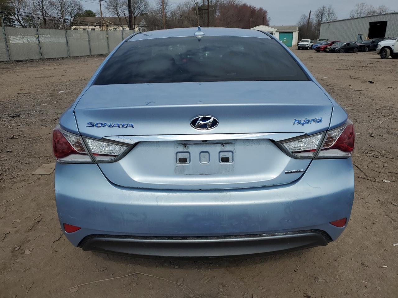 2013 HYUNDAI SONATA HYB - Image 6