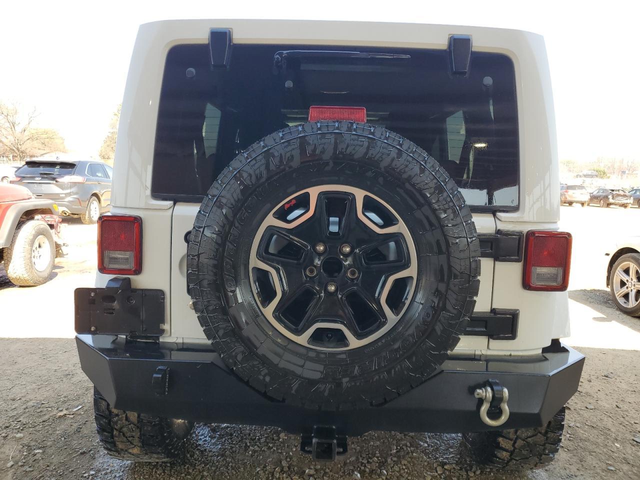 2015 JEEP WRANGLER U - Image 6