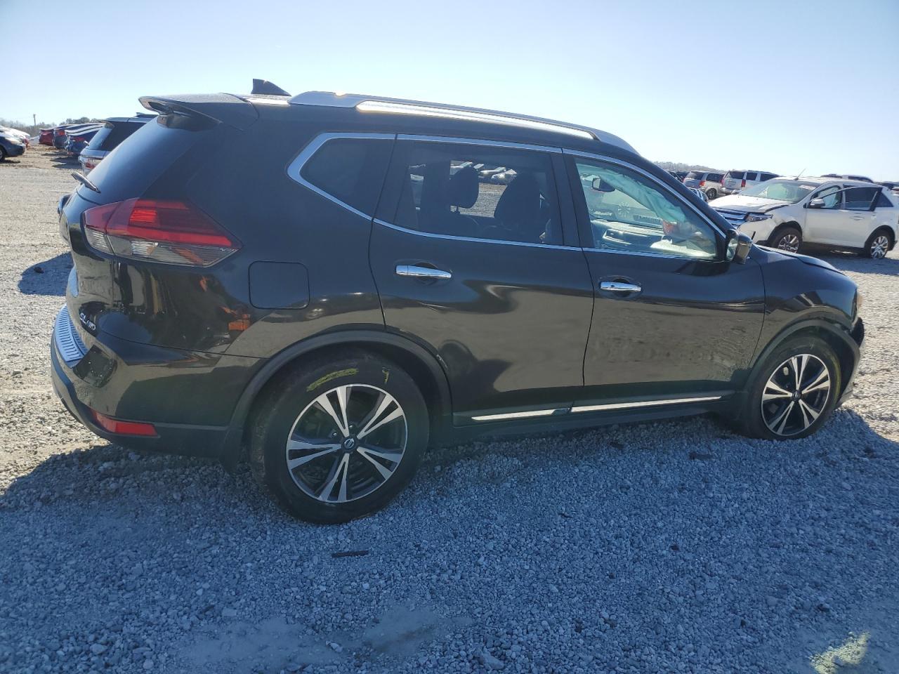 2017 NISSAN ROGUE S - Фото 3