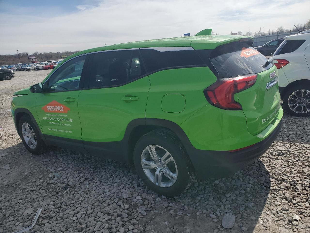2018 GMC TERRAIN SL - Image 2