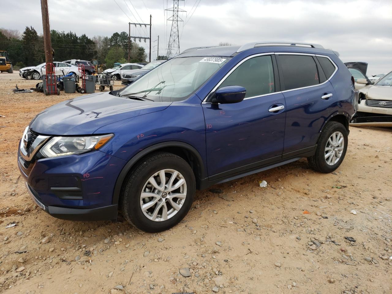 2017 NISSAN ROGUE SV