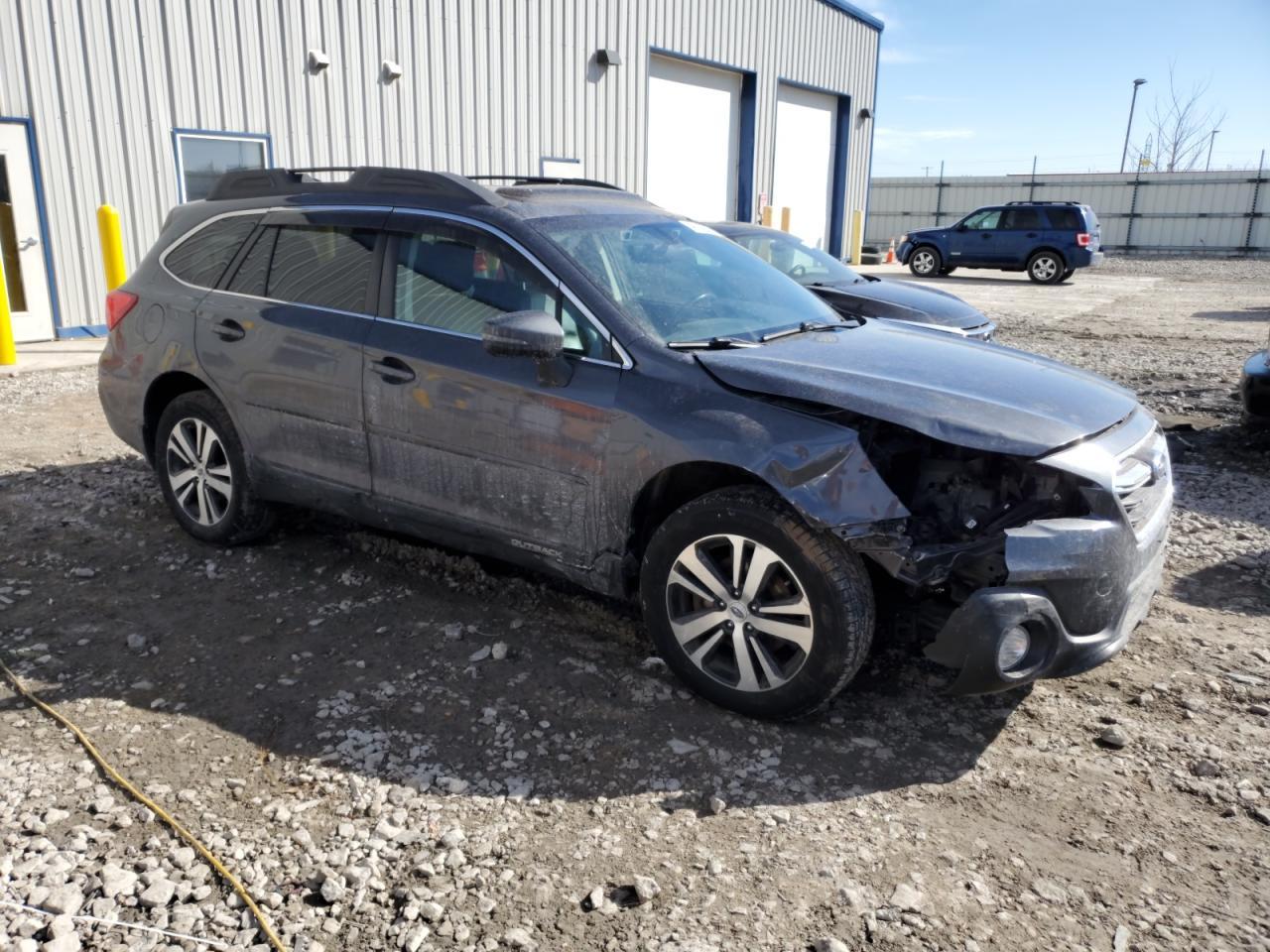 2018 SUBARU OUTBACK 3. - Image 4