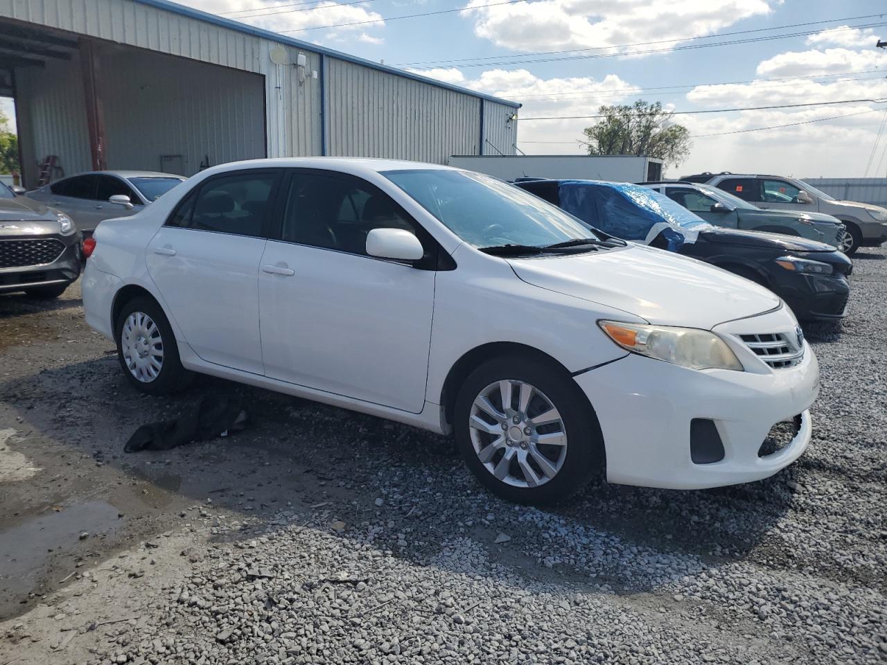 2013 TOYOTA COROLLA BA - Image 4