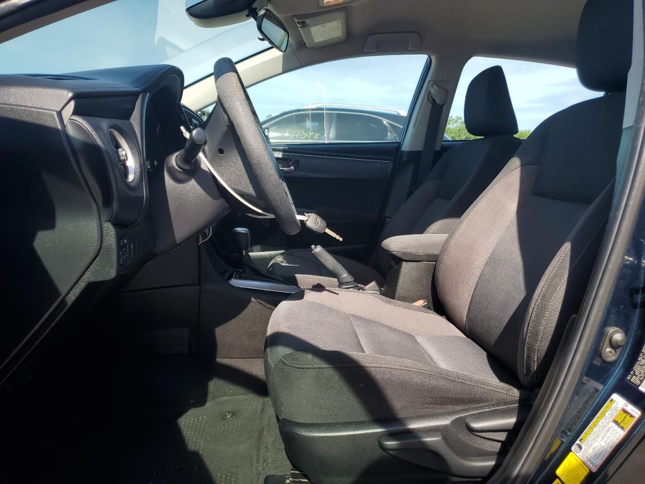 2019 TOYOTA COROLLA L - Image 7